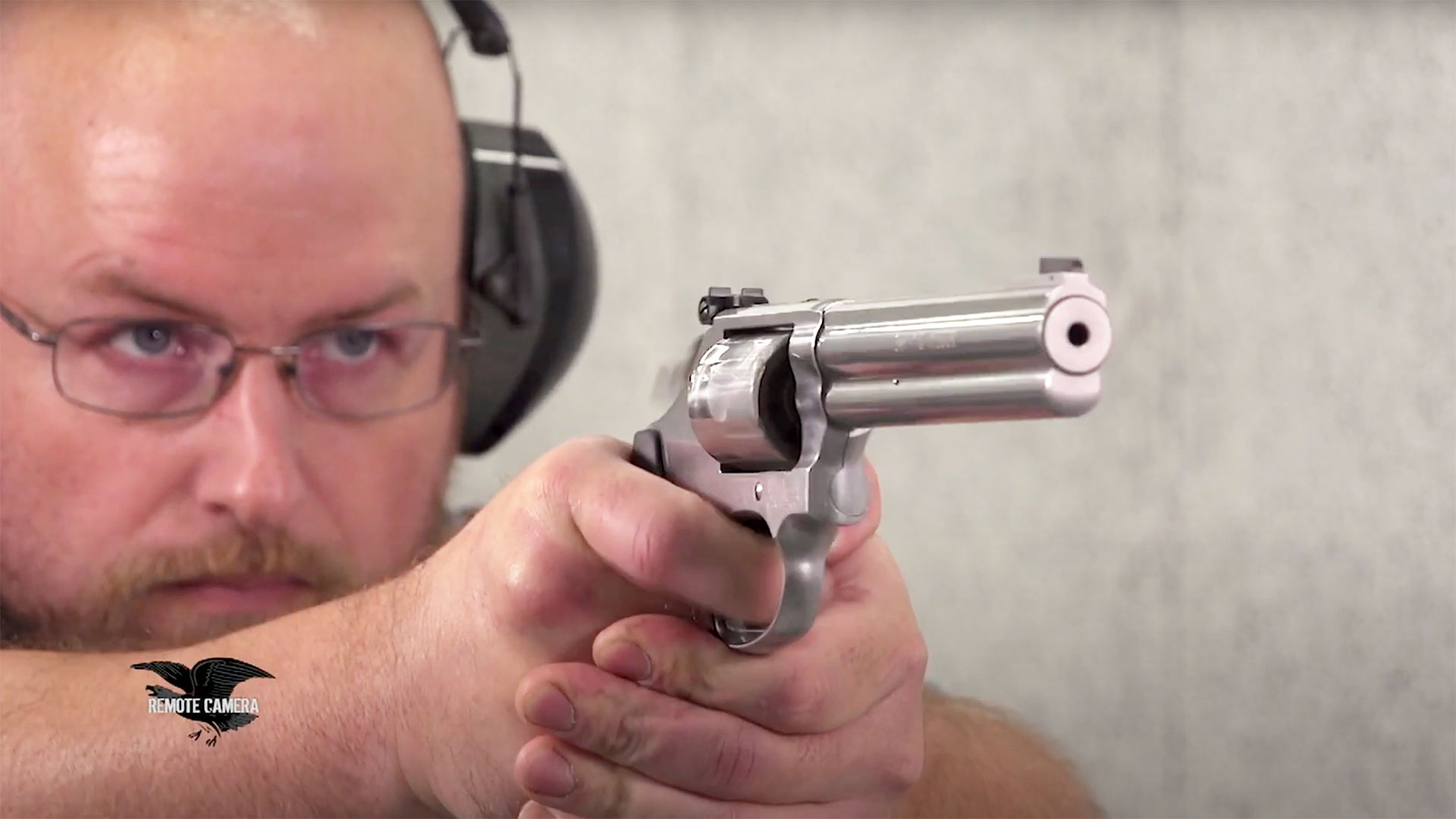 Smith & Wesson Model 648-2 revolver .22 WMR k-frame.