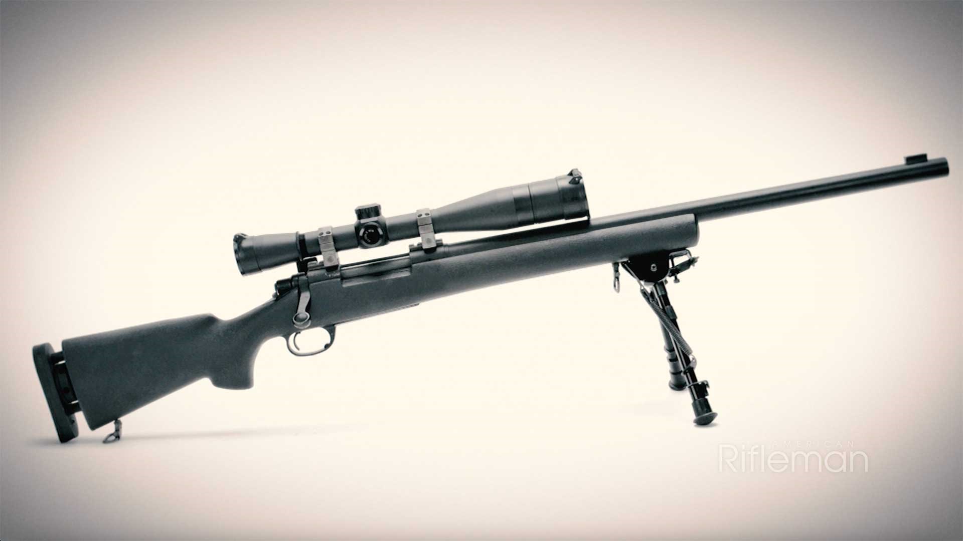 Right side of the U.S. Army M24 sniper rifle, equipped with a Leupold riflescope.
