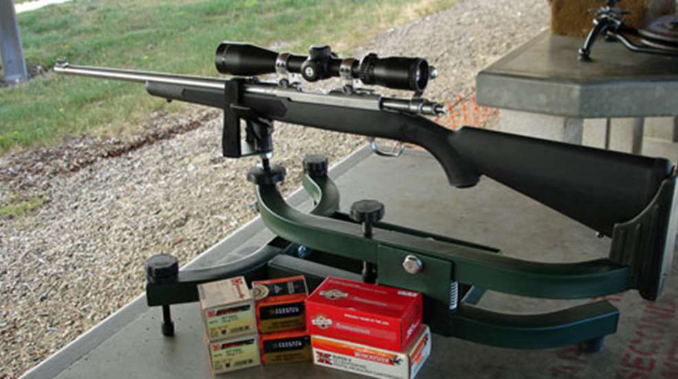 2011113010618-ruger_77-357_f.jpg