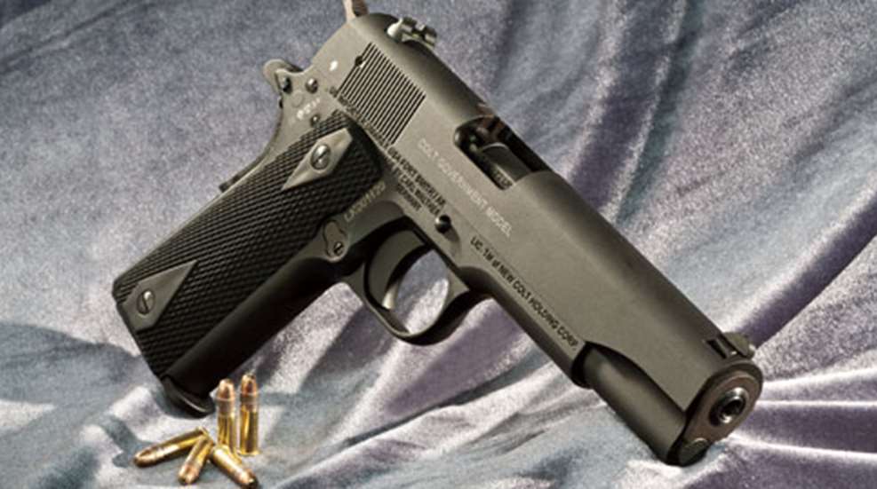 201221710276-coltgov22_f.jpg