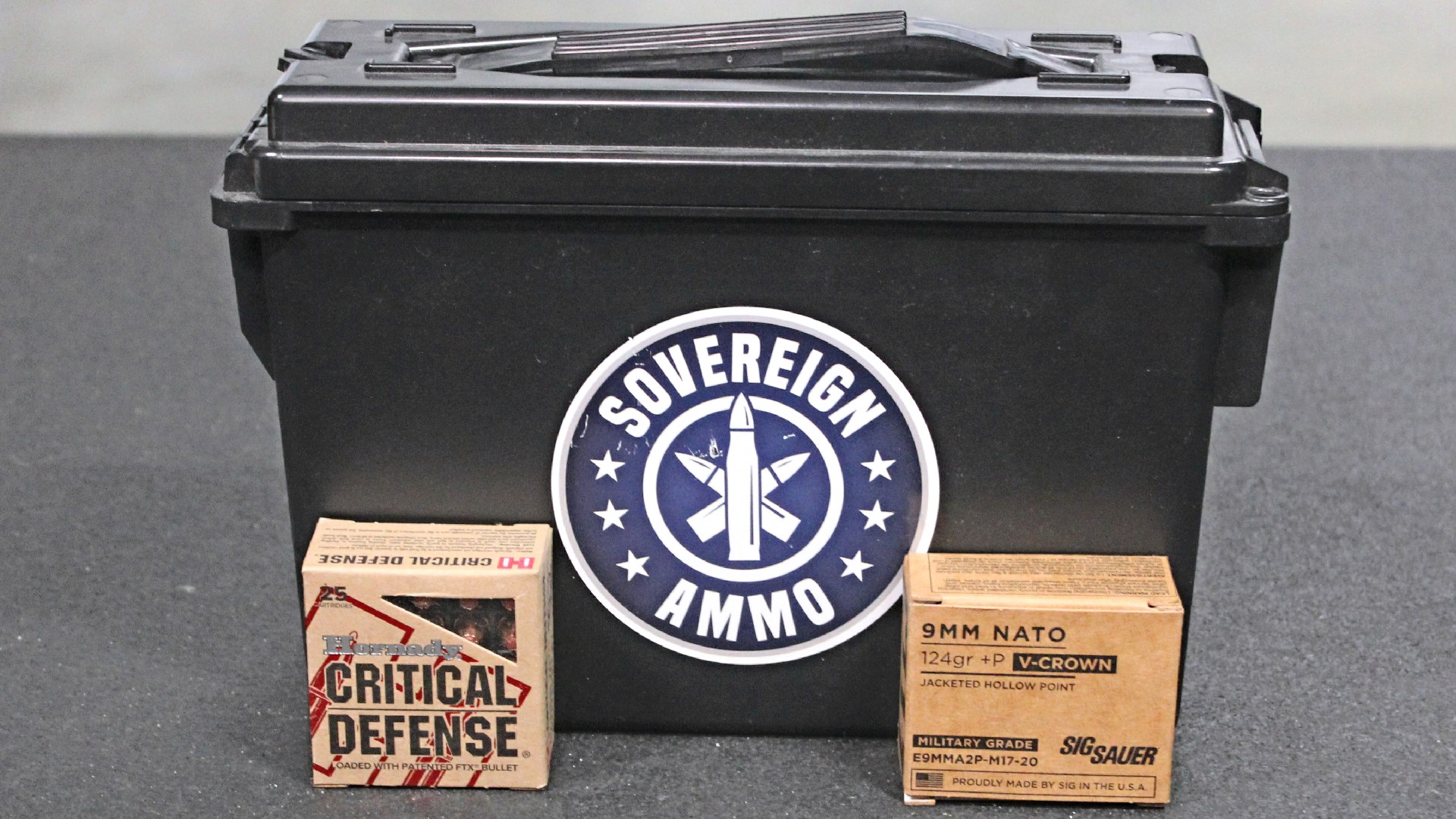 Ammunition boxes can ammo