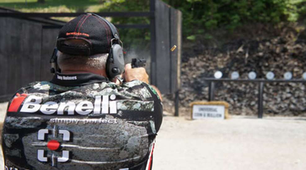 201210188318-shot-calling-4_f.jpg