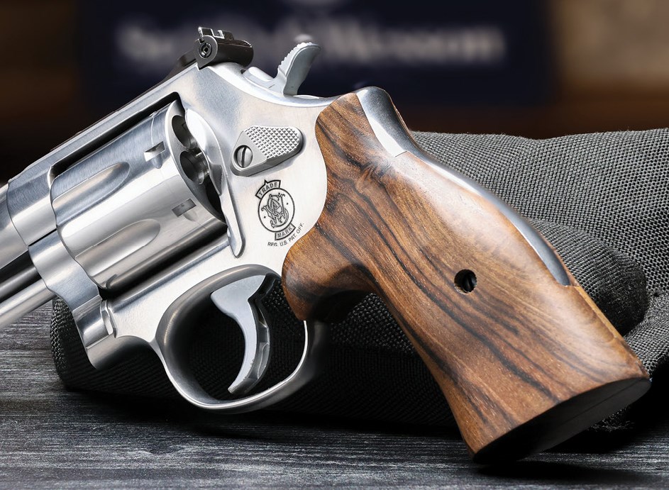 Grips on the Smith & Wesson Mountain Gun.