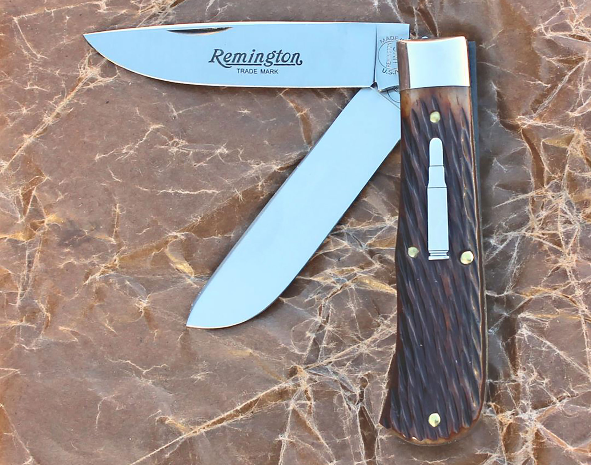 Remington Prospector Baby Bullet Knife (2021) dual folding knife.