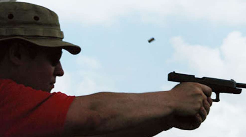 2009624125853-3gun_fs.jpg