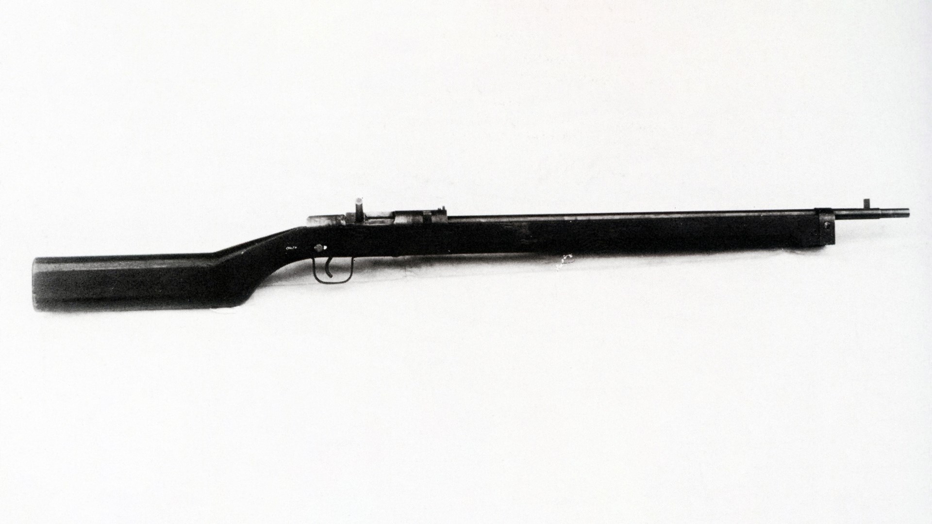 Right-side view of simple Japanese 7.7 mm rifle
