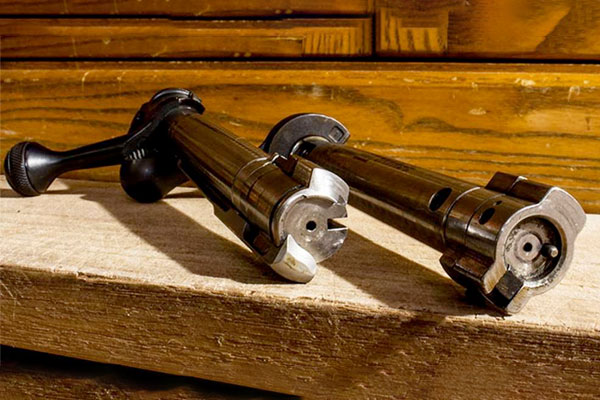 Bolt-Action Rifles: Push-Feed vs. Controlled-Round-Feed