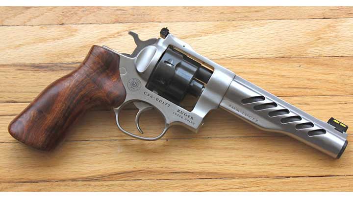 A view of the Ruger GP100 from the right side.