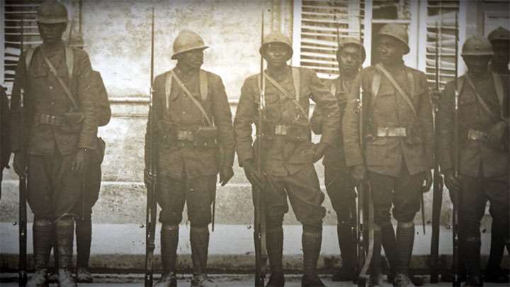 Men of the 369th Infantry Regiment with their French supplied gear, uniforms and rifles.