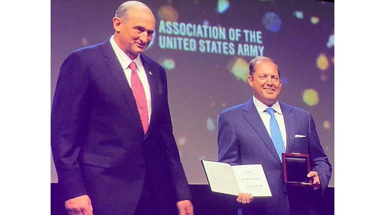 PenFed CEO James Schenck Receives AUSA's John W. Dixon Award | An Official Journal Of The NRA