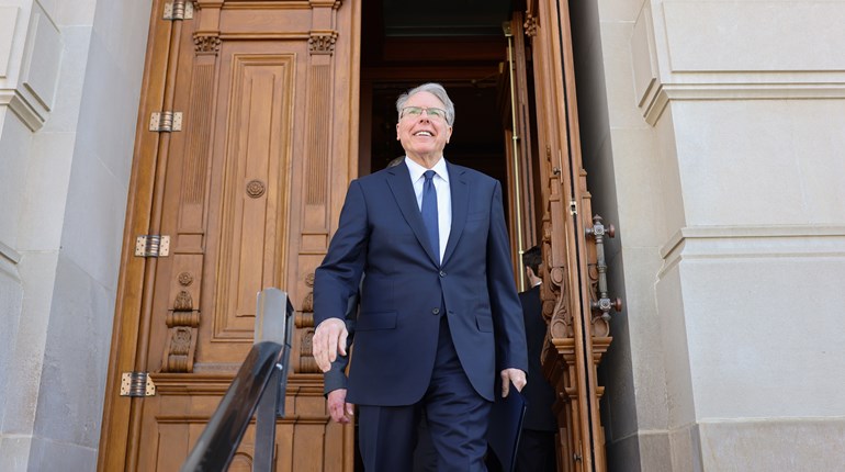 NRA EVP Wayne LaPierre Announces Resignation From NRA | An Official Journal Of The NRA