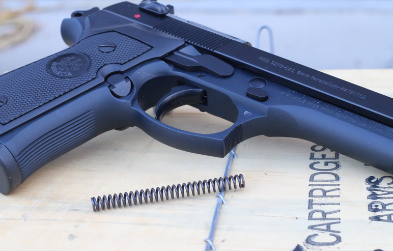 difference between beretta m9 and 92fs difference between beretta m9 and 92fs