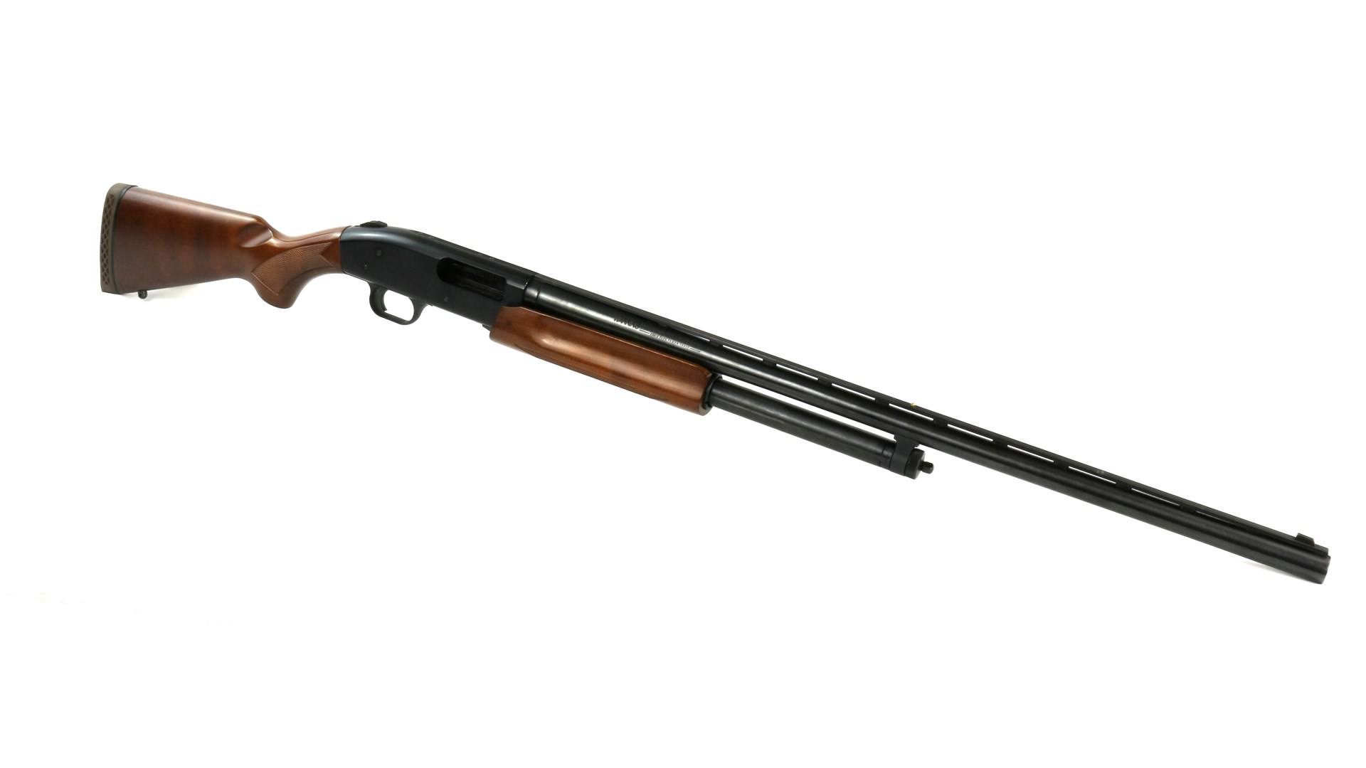 dynamic view of 12 gauge pump shotgun action open