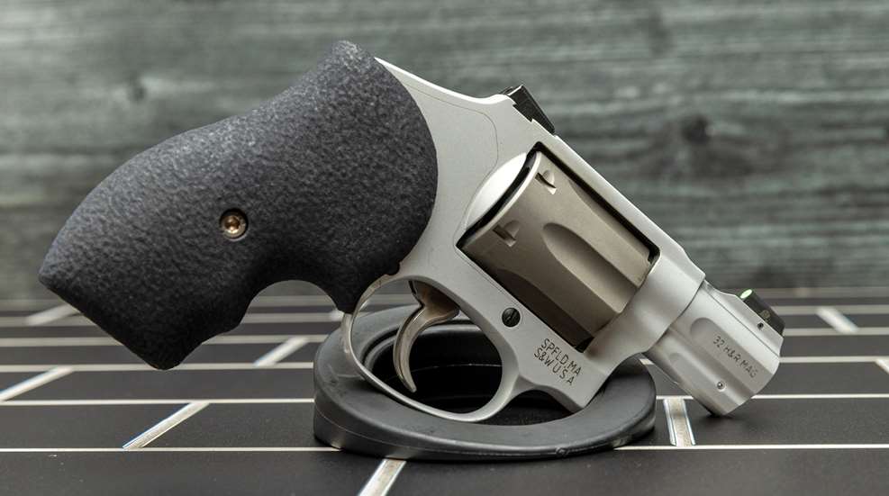 Lipseys Ultimate Carry 01
