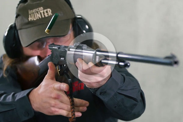 #SundayGunday: Tristar LR94