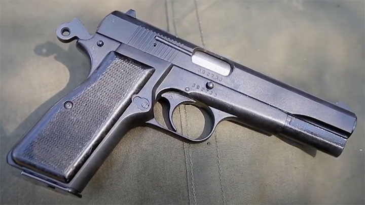 An export version of the FM FAP for the U.S. market, the M90.