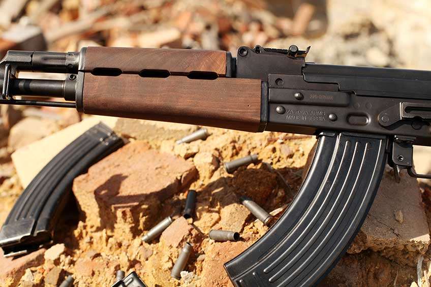 The Zastava ZPAP M70 uses a heavier, &quot;bulged&quot; front trunnion taken from the RPK light machinegun version of the AK.