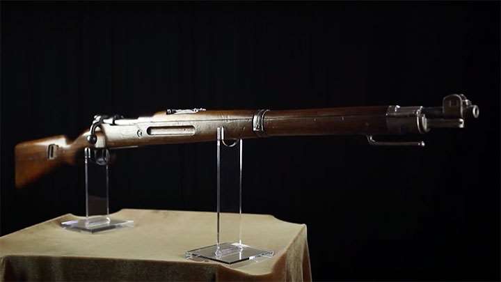 The Karabiner 98AZ short rifle.