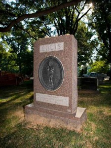 Veterans Day: Joe Louis Grave