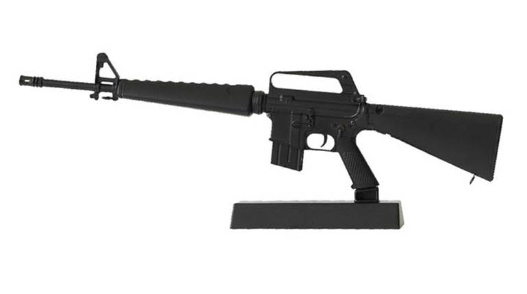 GoatGuns Gives Detailed M16A1 Miniatures to Veterans | An Official Journal Of The NRA
