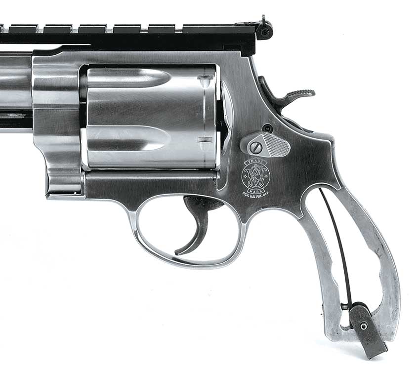 The .500 S&W Magnum: Most Powerful Handgun Round In The World | An 