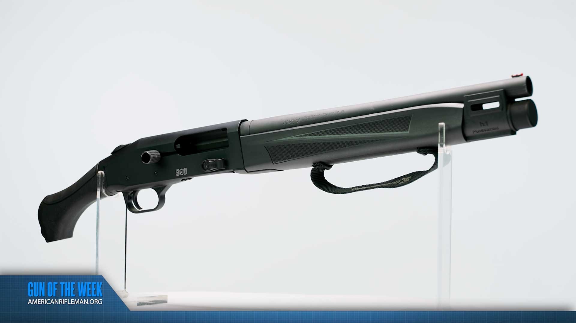 Right side of the Mossberg 990 Aftershock.