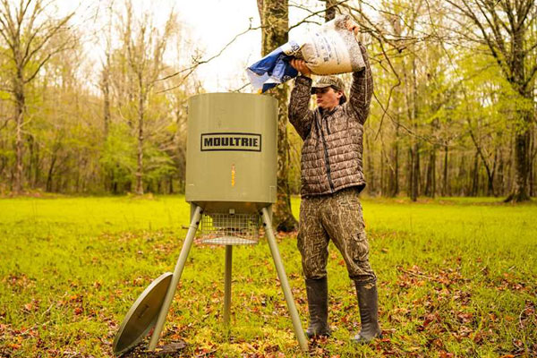 Moultrie Launches All-New Metal Feeders