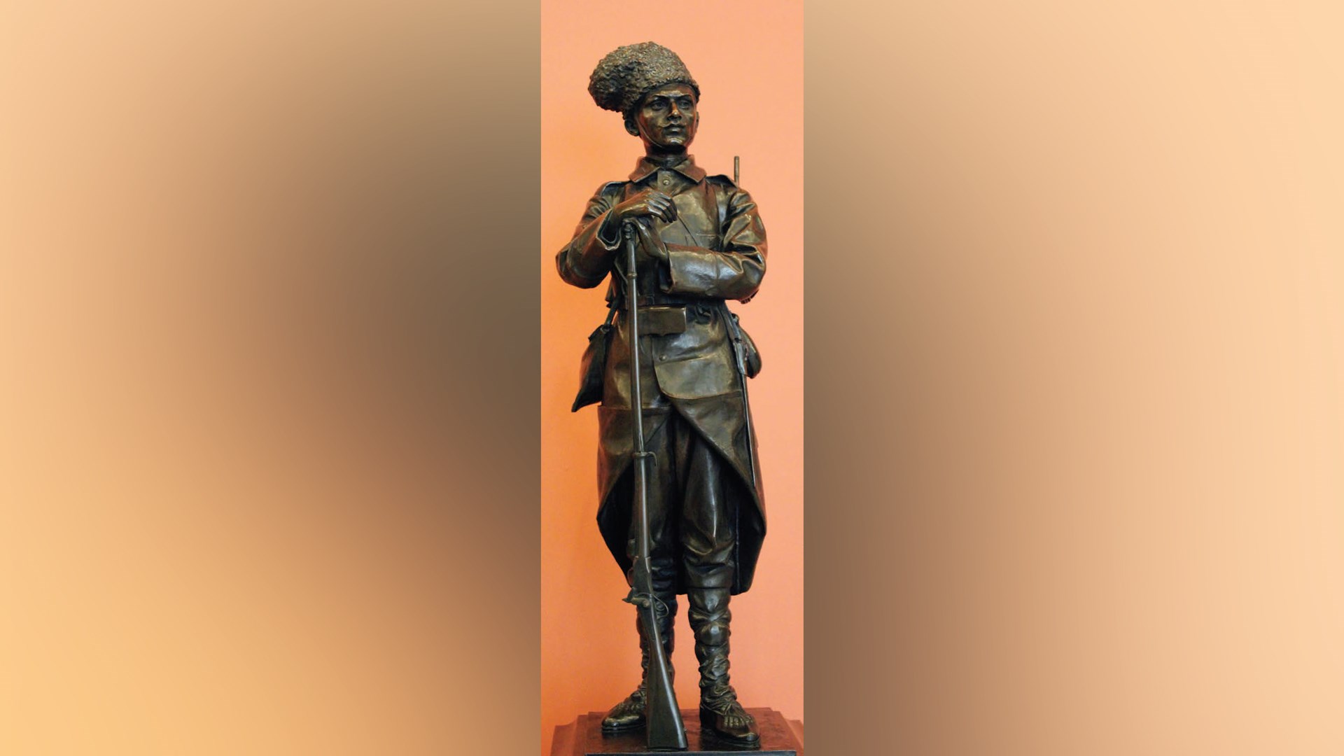 statue with peabody martini-henry