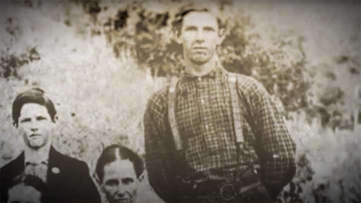 Alvin York in a family photo before the war.