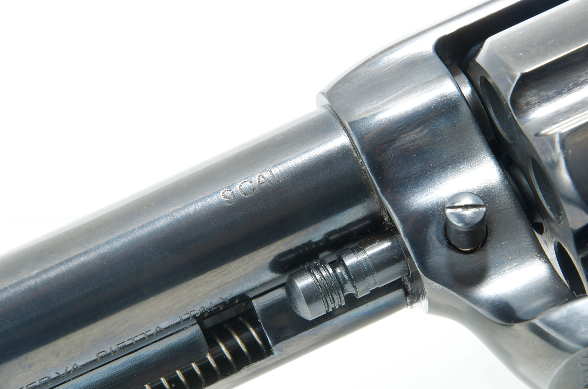 Review: Taylor's & Company TC9 1873 SA Revolver | An Official