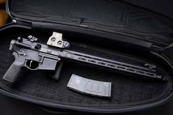 First Look: Springfield Armory SAINT Victor 5.56mm with Law Tactical Folder