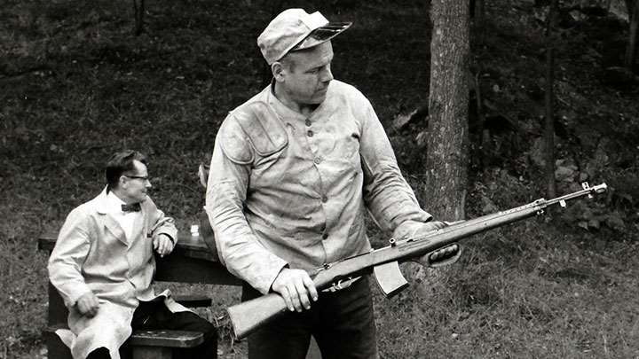 Red semi-automatic: Marines examine a rare Simonov AVS-36 selective fire rifle at a stateside range.