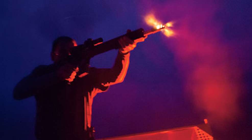 2012122112831-3gundarkness_f.jpg