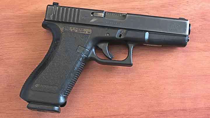 The police surplus Glock G22 Gen 2 from AIM Surplus.