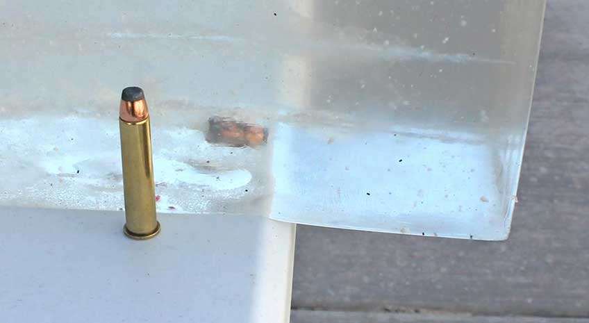 bullet cartridge .45-70 Gov&#x27;t round ballistic gel