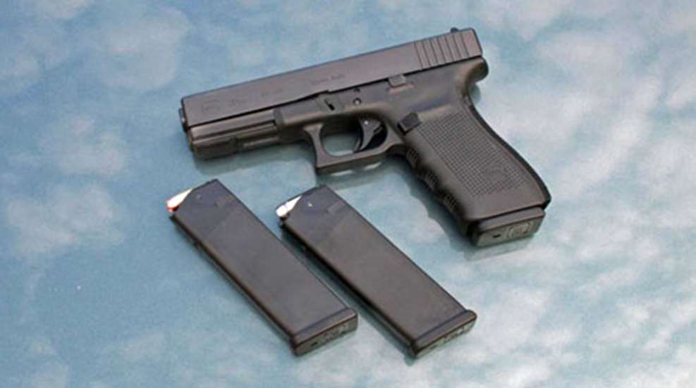 GlockG4_G20_Mags_1s_F.jpg