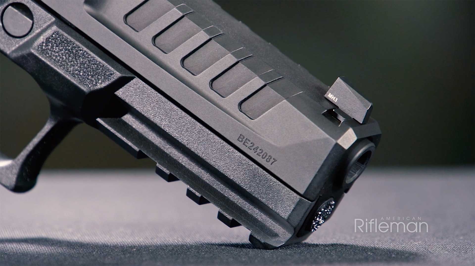 Muzzle, front sight and Picatinny accessory rail on the Springfield Armory Echelon.