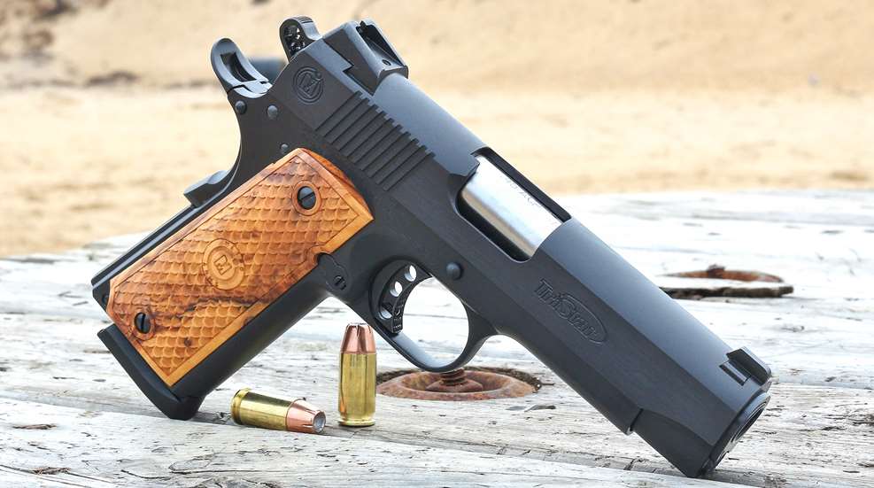 TriStar American Classic Commander 1911