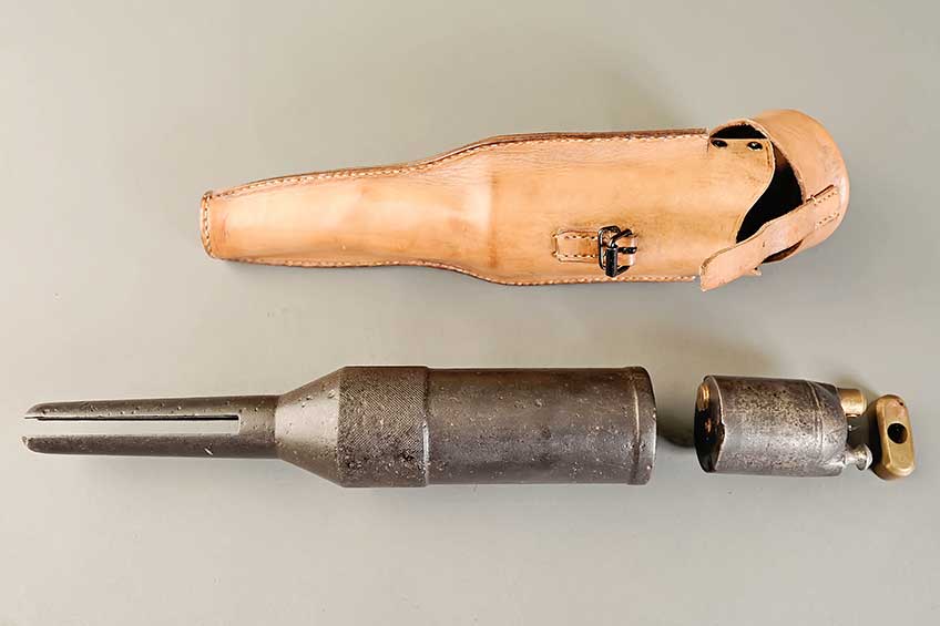 The Vivien-Bessières or “VB” grenade launcher and grenade, which could be attached to the Lebel was a superb arrangement that was later adopted to the U.S. M1903 Springfield and M1917 “Enfield.” A live round was fired to both propel and arm the grenade.