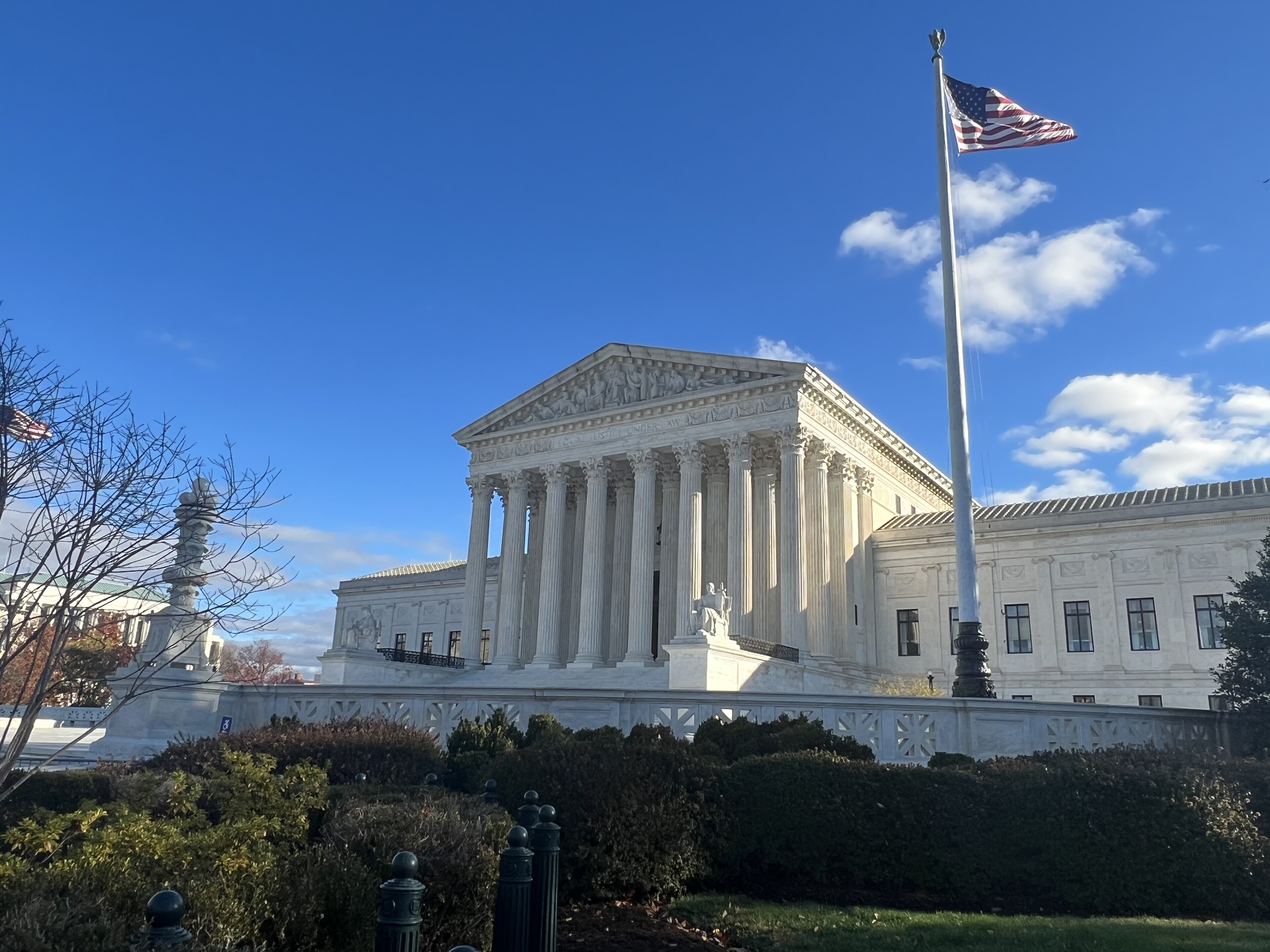 Supreme Court Of The United States (Swag)