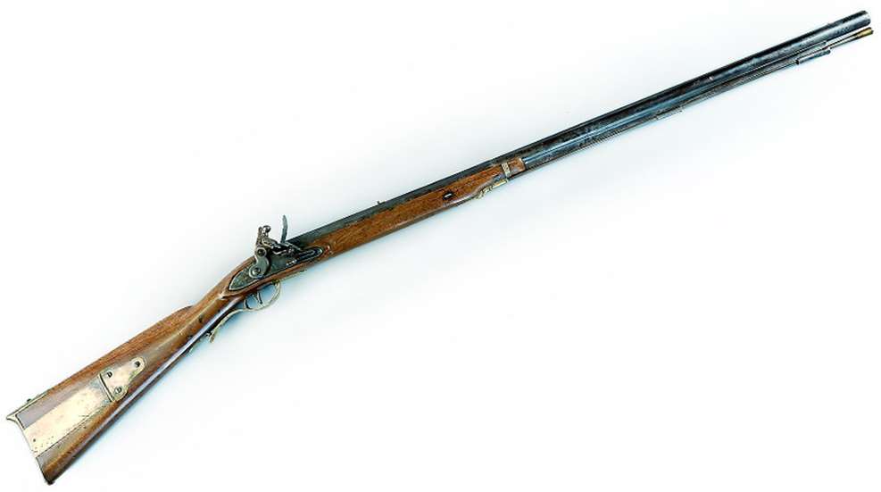 U.S. Model 1803 Rifle right-side view wood brass steel flintlock rifle