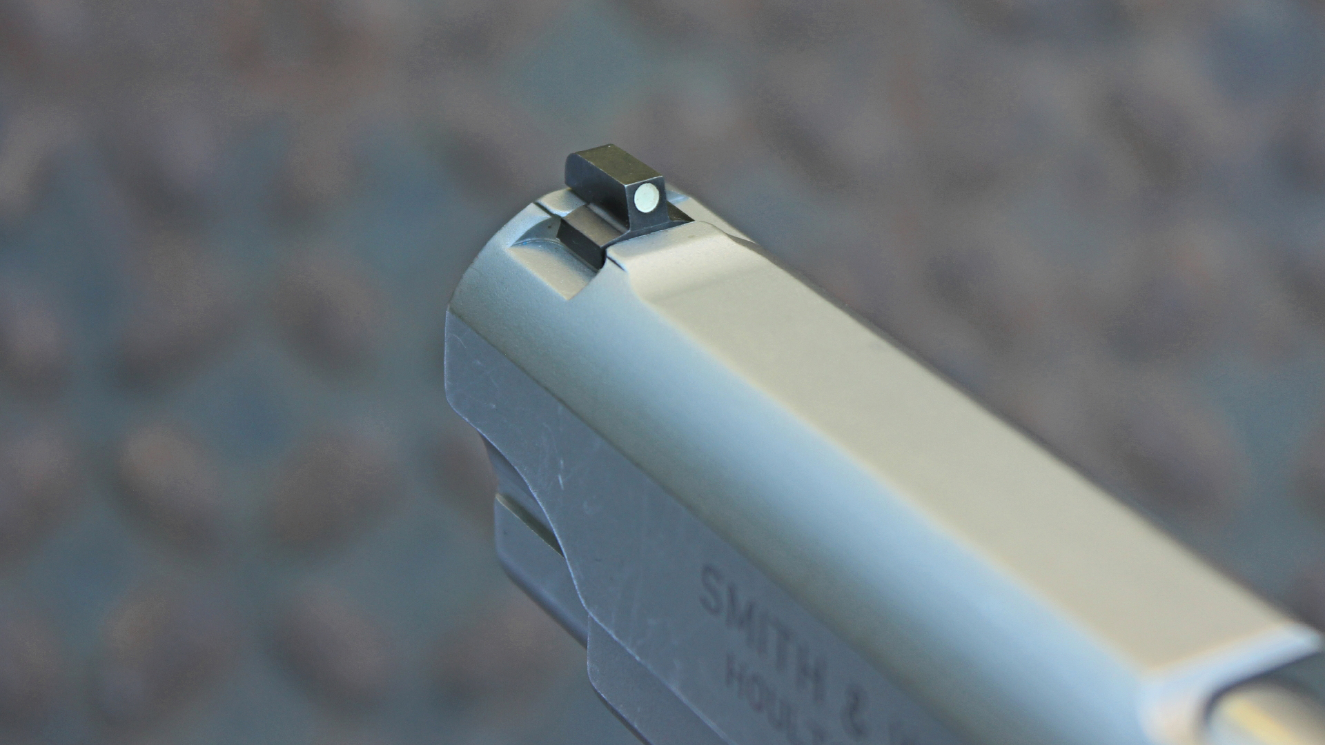 Retro Review: The Smith & Wesson Model 5946 | An Official