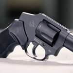 Taurus 850 Revolver 1