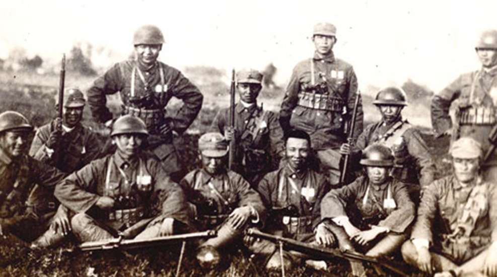 201332181043-unit-of-chinese-soldiers_f.jpg