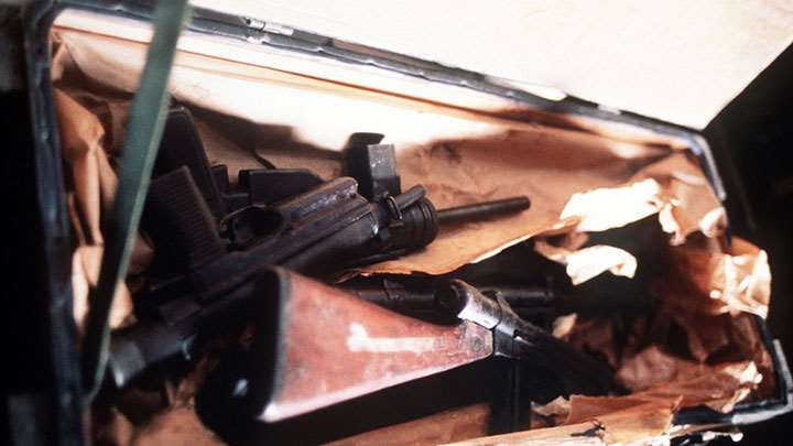 Czech Samopal Sa 25 (vz. 48b) submachine guns (9 mm) captured in Grenada. The wooden-stocked Sa 23 is seen at the right.