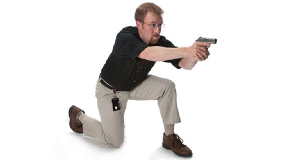 201262510360-kneeling_f.jpg