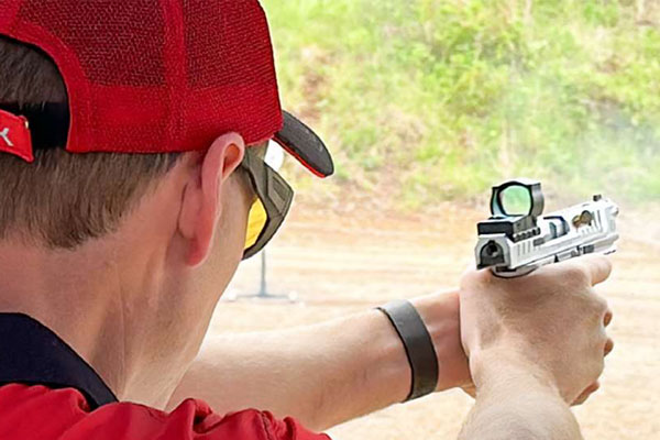 Predictive And Reactive Shooting