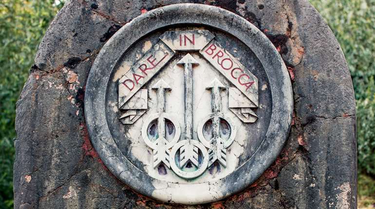 Beretta’s three arrow logo