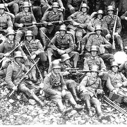 Wermacht soldiers in 1926. A sniper can be seen in the center of the picture with a World War I Vintage Gew.98 sniping rifle on his lap. Until rearmament was underway post-1933, this was all the army had in the way of sniping weaponry.