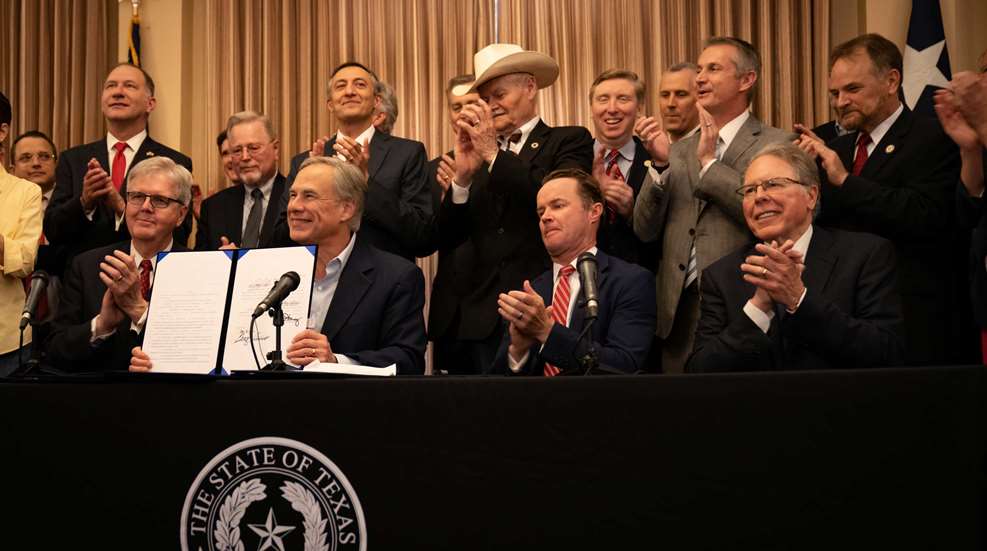 Texas Signs Constitutional Carry Bill Abbott F